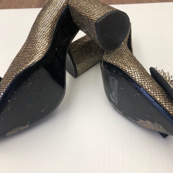 STRATEGIST GOLD HEELS WITH EMBELLISHED BUCKLES - Picture 11 of 12